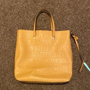 Steve Madden purse yellow 11” x 11”